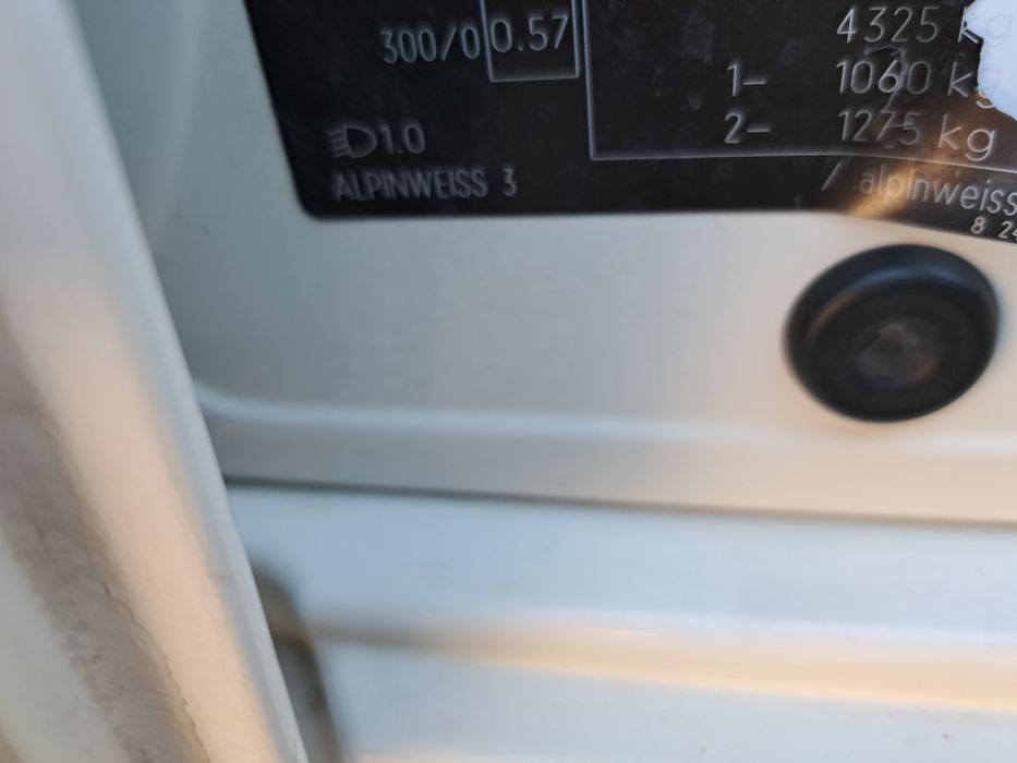 Aripa fata stanga dreapta Alpinweiss 3 cod 300 bmw f10 f11 seria 5