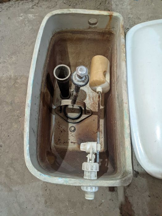 Бачок для унитаза, советский.