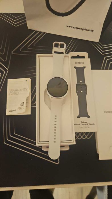 Смарт часовник Samsung Galaxy Watch8, 40mm LTE, white