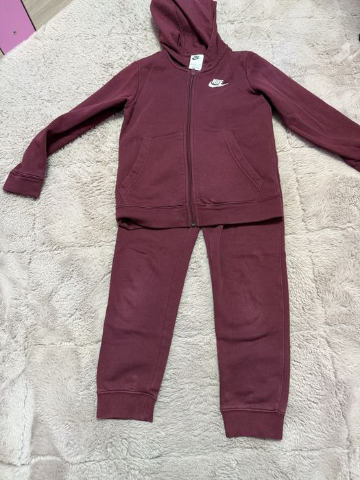 Ytarning fetite nike marimea 128-137 cm