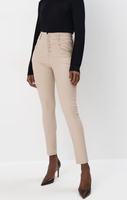 Нов страхотен панталон висока талия