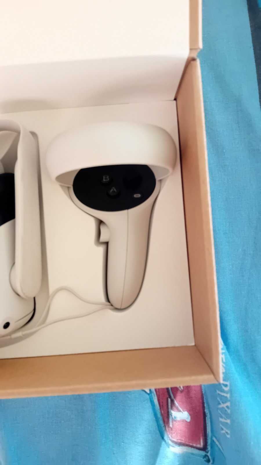 VR Headset QUEST 2 - Чисто нови, две години гаранция още и акаунт