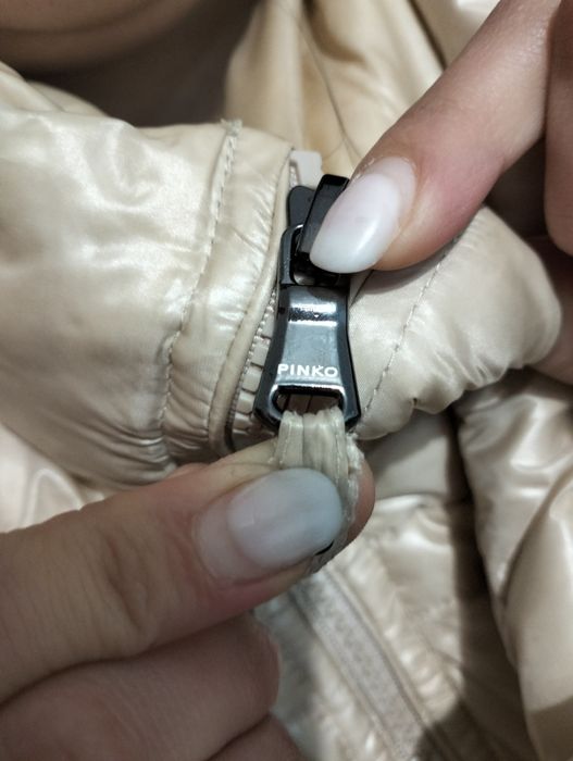 Geaca Pinko cu pene marine M-L