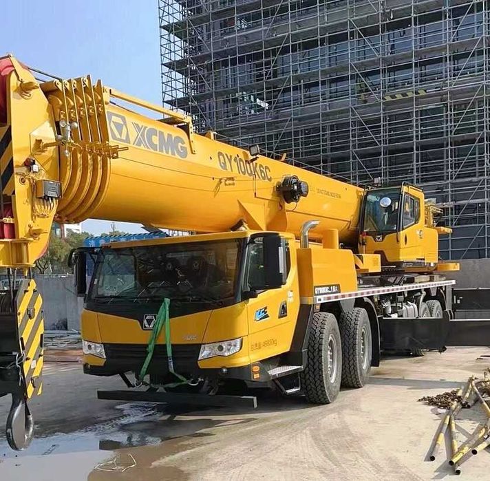 кран XCMG QY100K6C    100 ТОН.