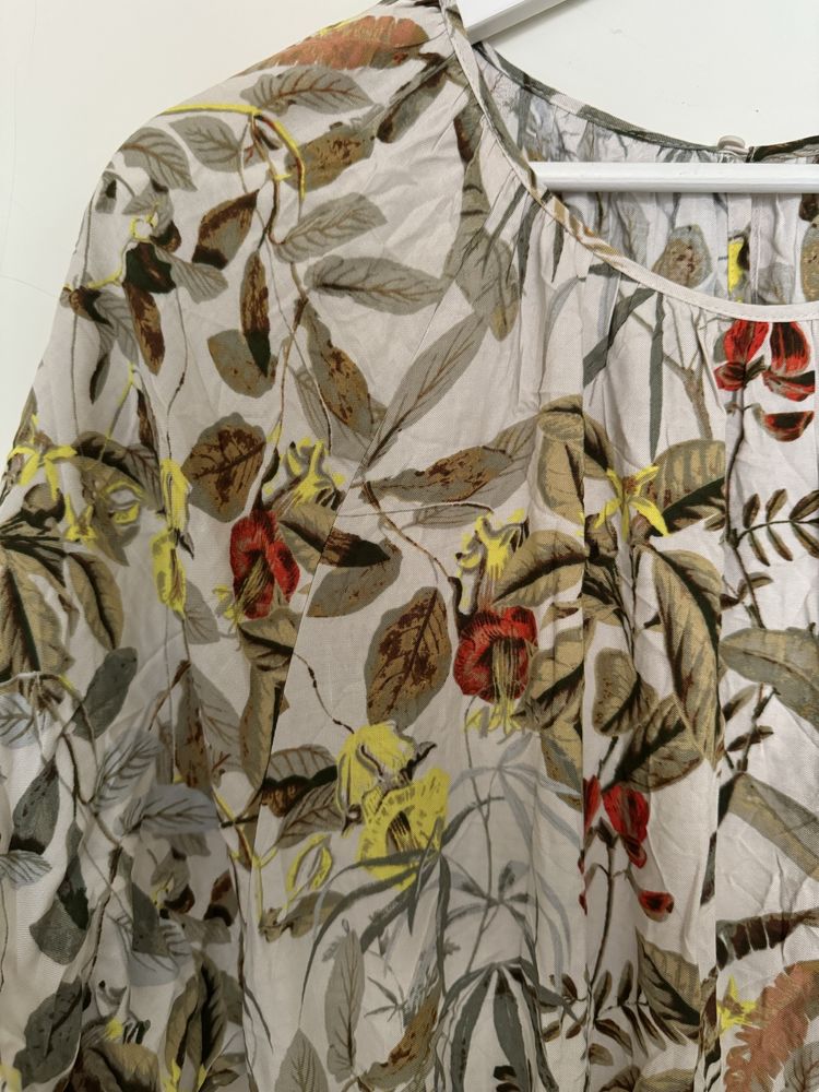 H&M рокля с флорални мотиви