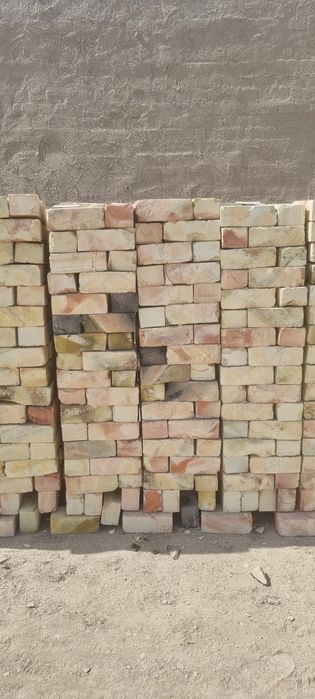 Продаётся жженный кирпич