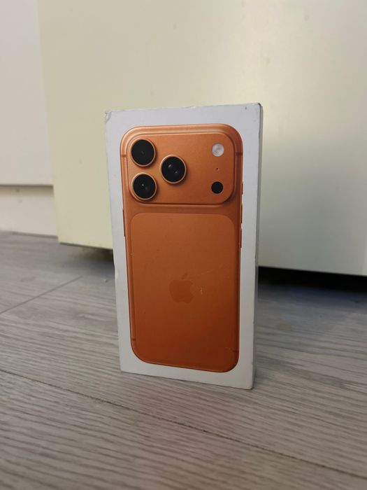 Продам iPhone 17 Pro