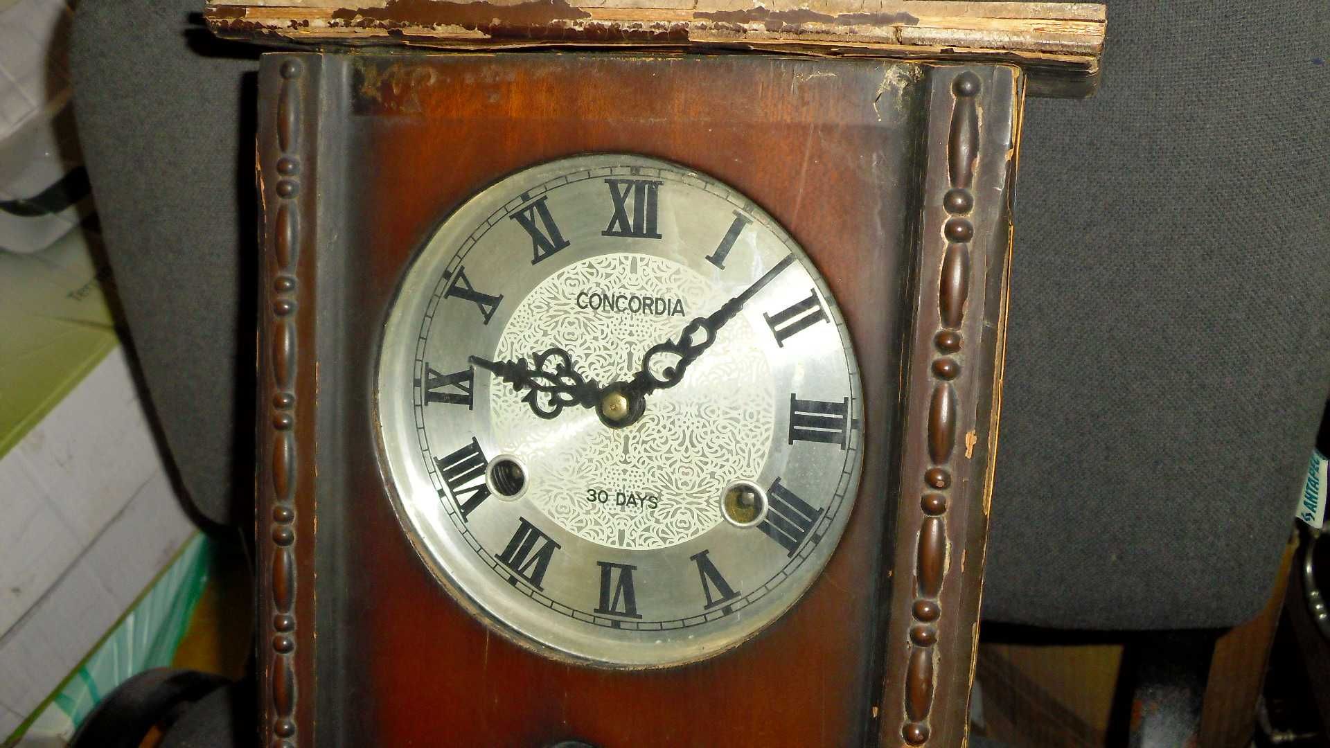 Стенен стар механичен часовник "CONCORDIA", 30 DAYS