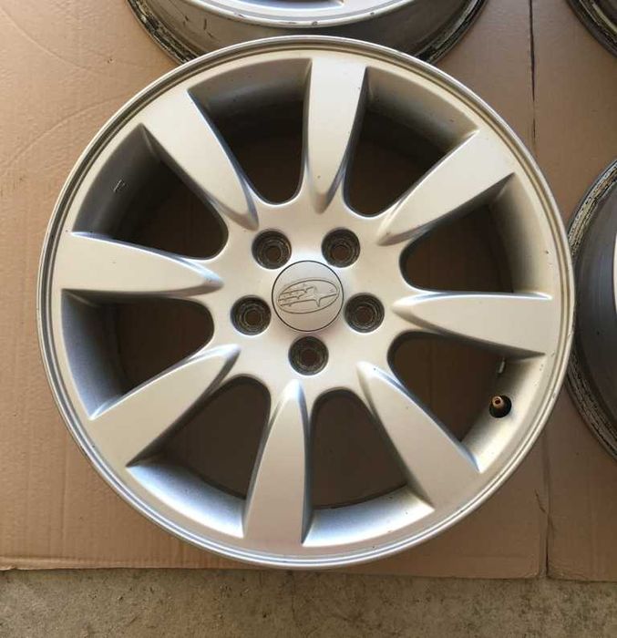 Subaru Forester (Enkei-Made in Japan)