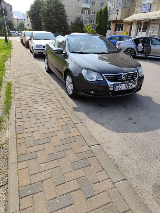Volkswagen Eos decapotabil