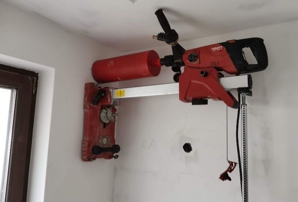 Execut gauri cu carote  pentru :Hote,centrale,aer condiționat, ac .