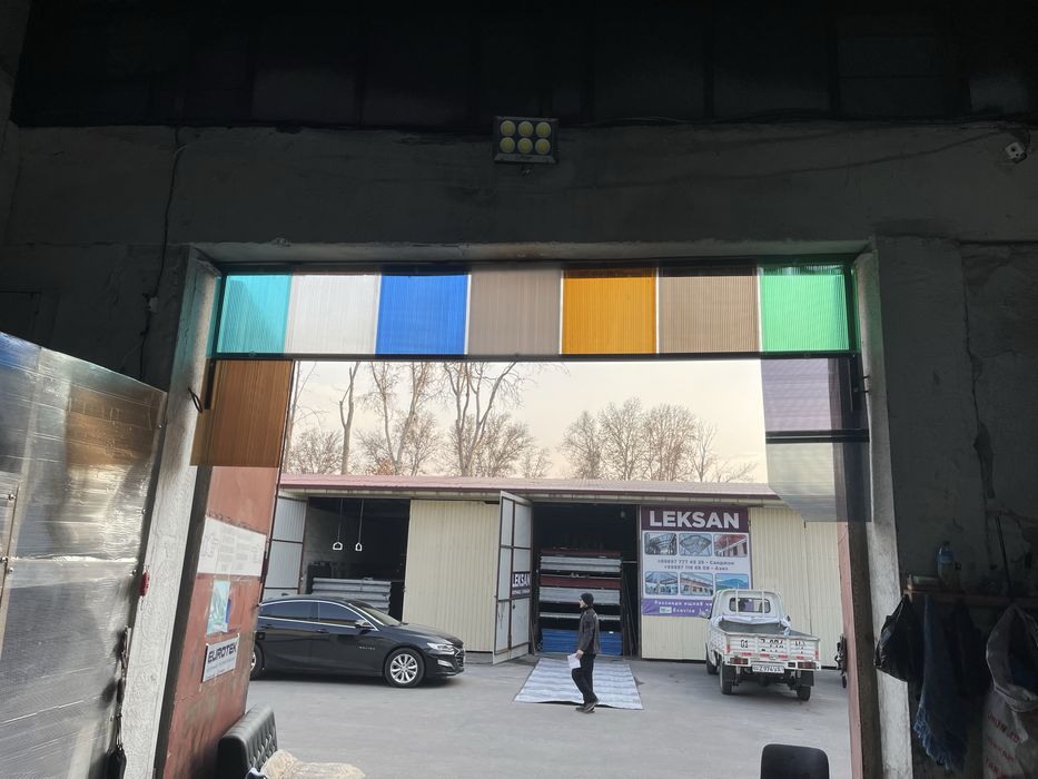 Leksan va monolit rus kaz rasmiy diller