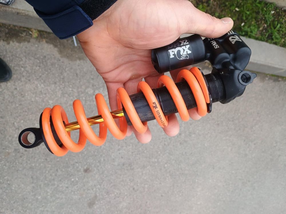 Шок FOX DHX2 225mm