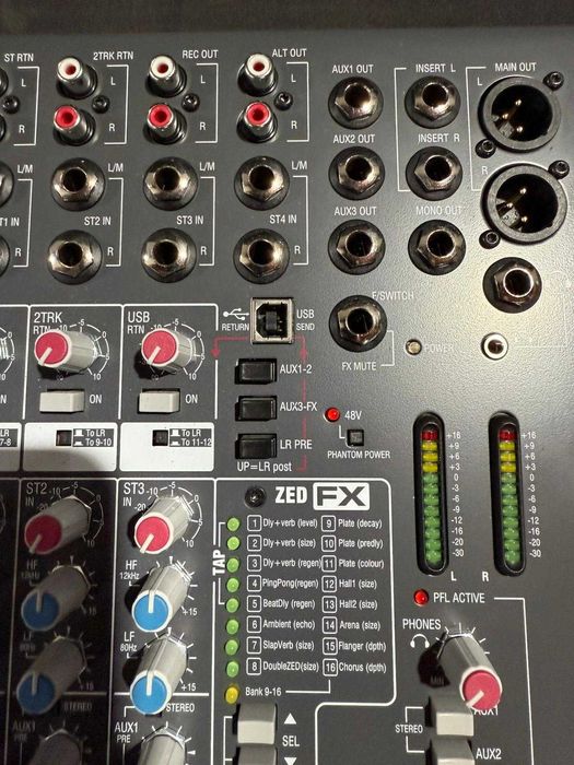 Mixer Allen & Heath ZED-12FX