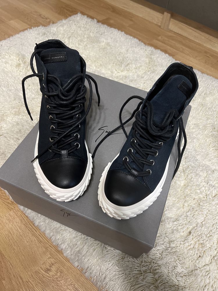 Sneakersi zanotti