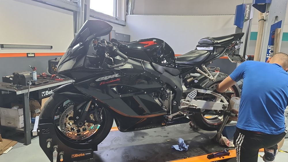 Carene Honda CBR1000RR 2004-2005