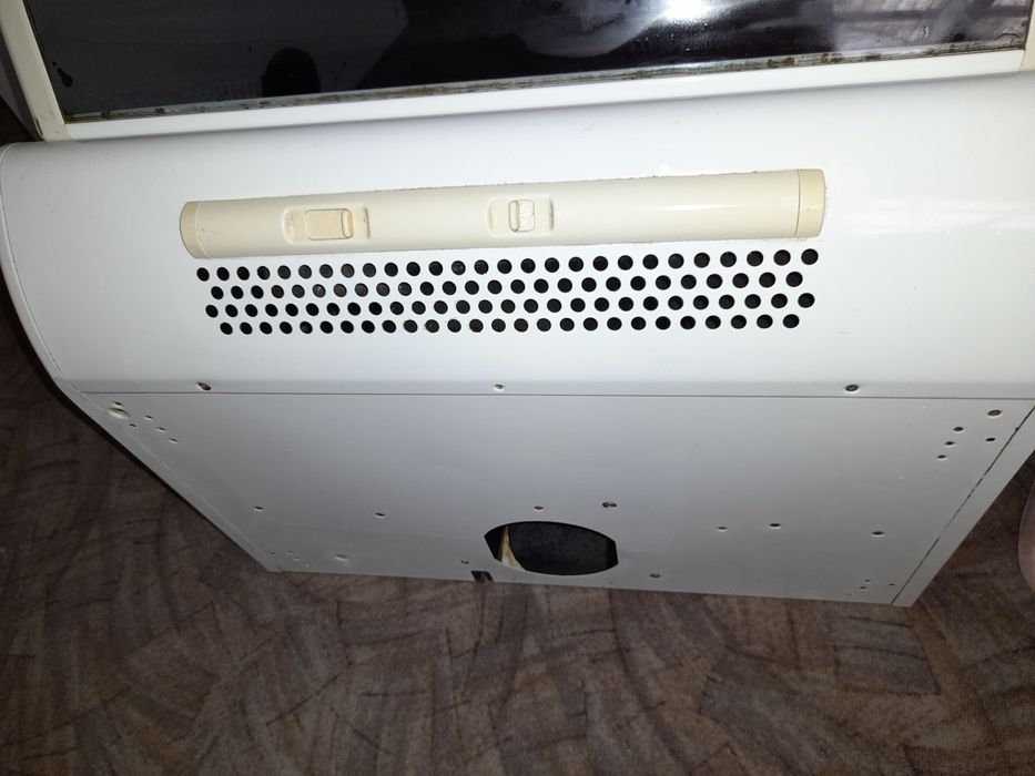 Vând hotă 2 bucăți