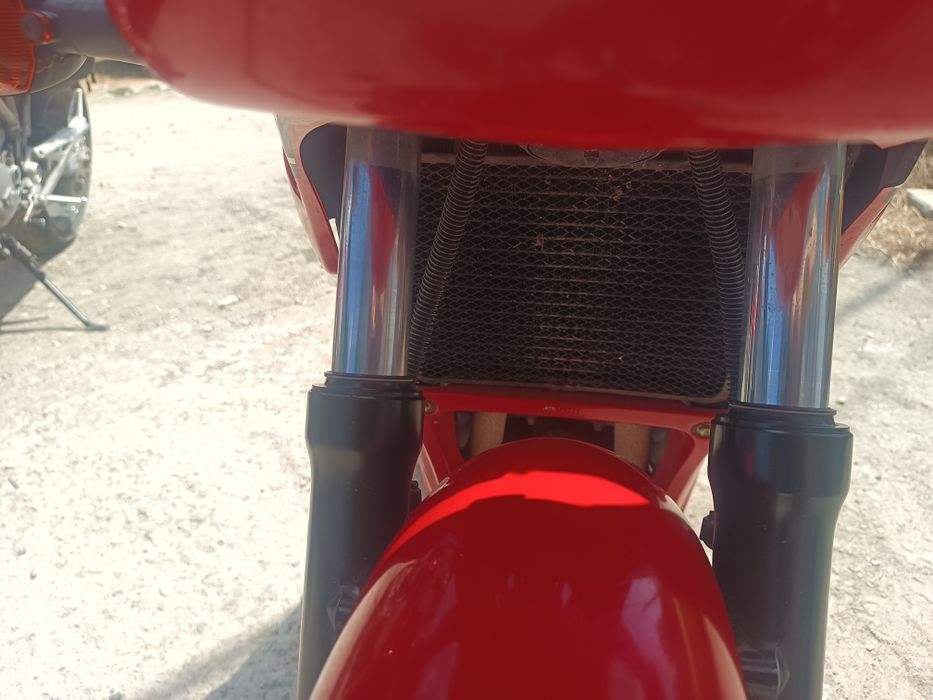 Продавам Kawasaki GPz500s