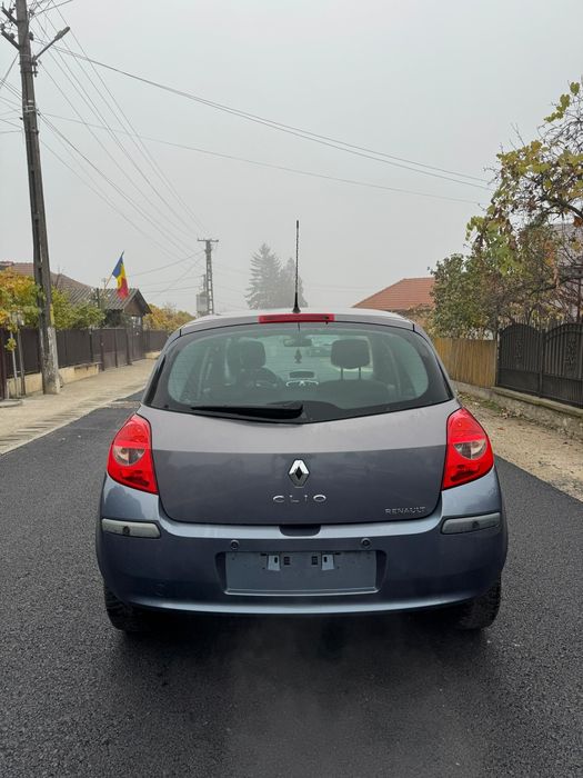 Renault Clio Climatronic/Senzori parcare/Pilot/Comenzi Benzina