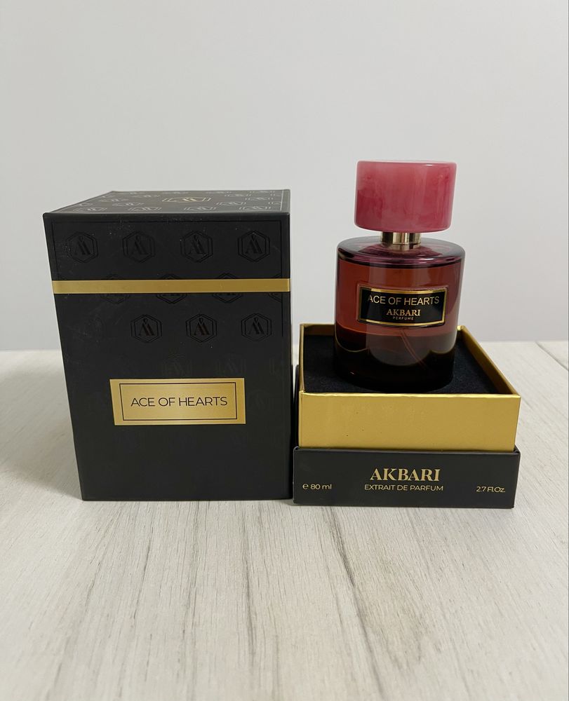 Roja + Reine De Saba + Du Bois + Etat Libre + Akbari + Atelier + Boss