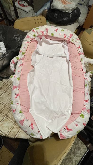 Бебешко гнездо за бебе