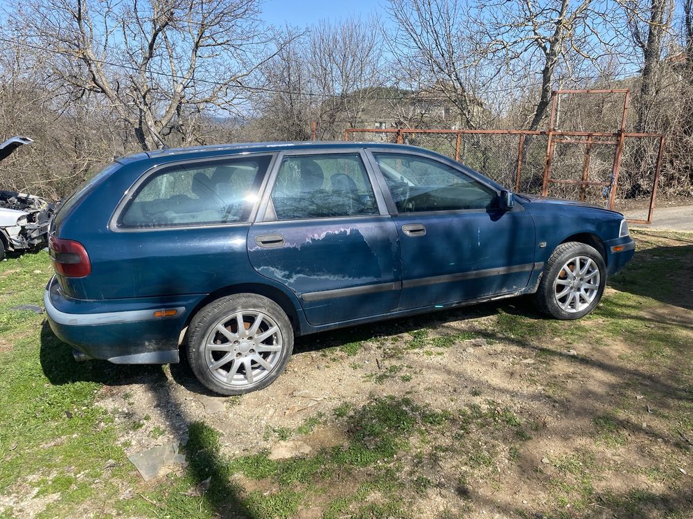 Volvo V40 1.6 115кс 1997г.