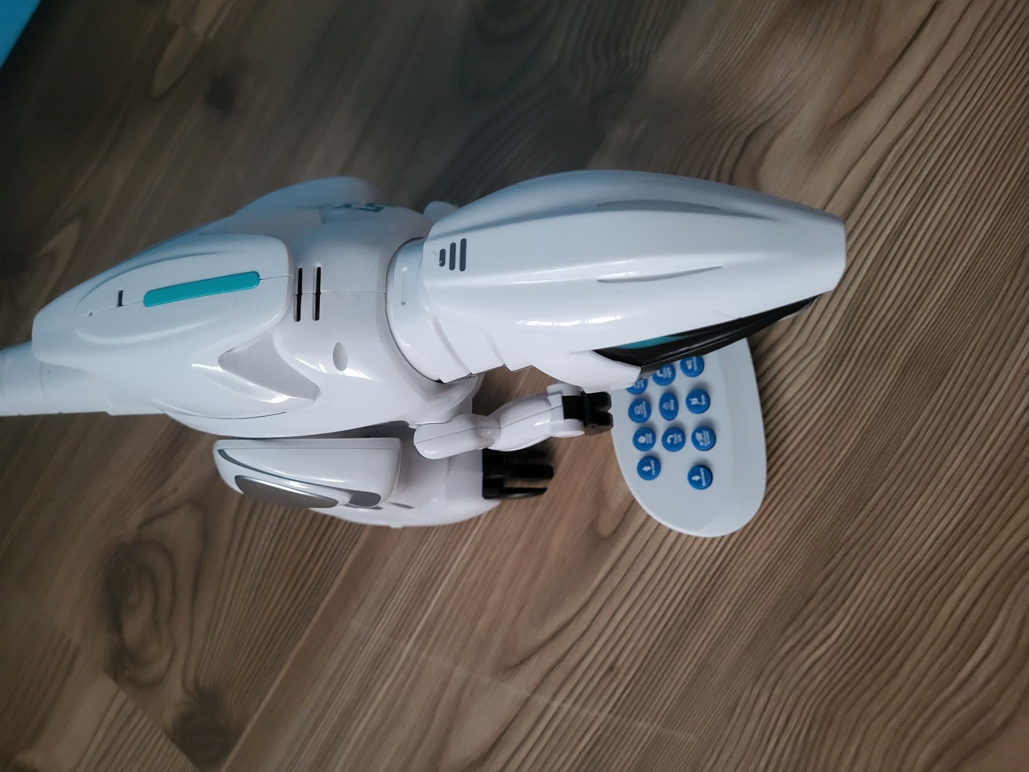Donozaur cu telecomanda