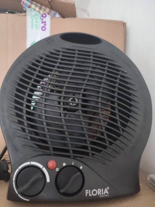 Vând aeroterma utilizată de câteva ori