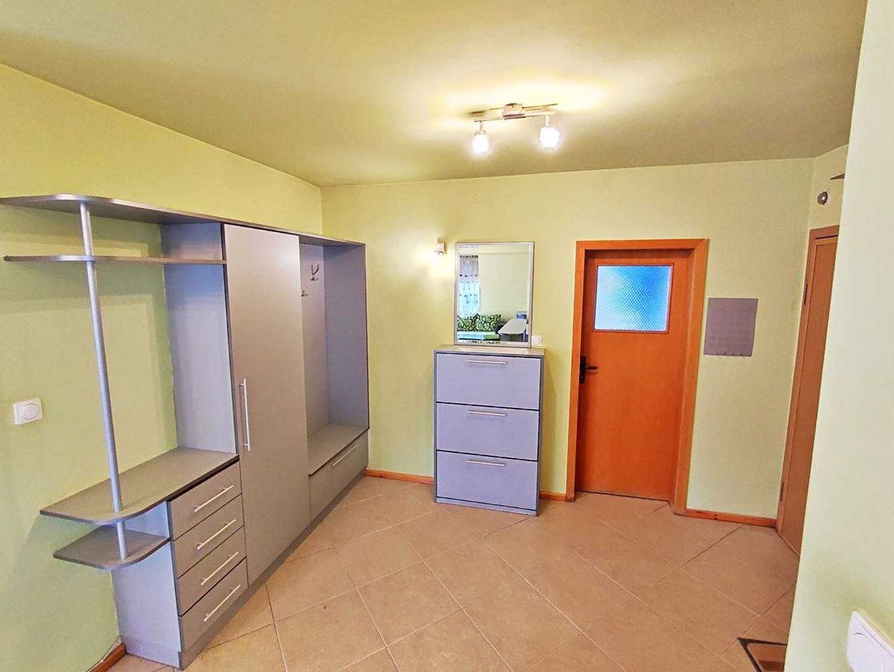 Дава се под наем Тристаен апартамент в София, Лозенец - 95 кв.м за 650 € - Снимка #7