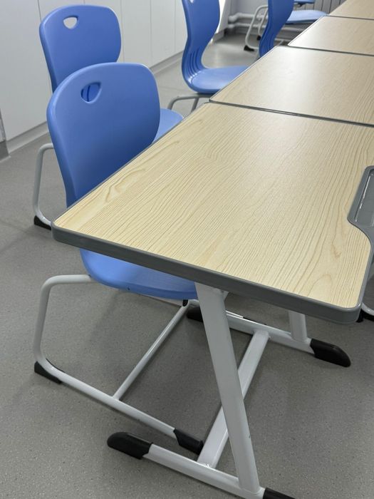 Парты продаем в отличном состоянии