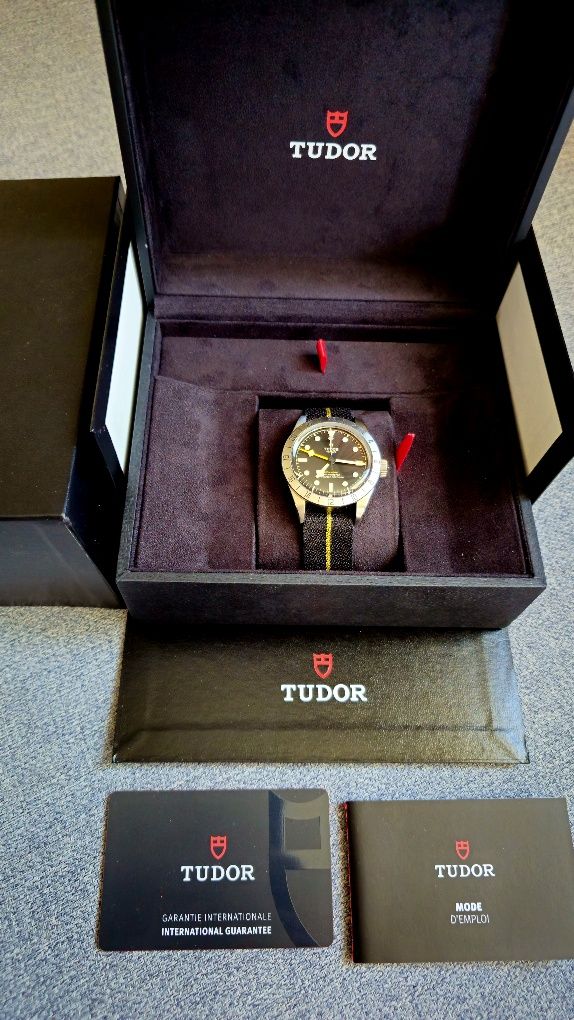 Tudor Black Bay Pro GMT - Отлично състояние, гаранция до 08.2027