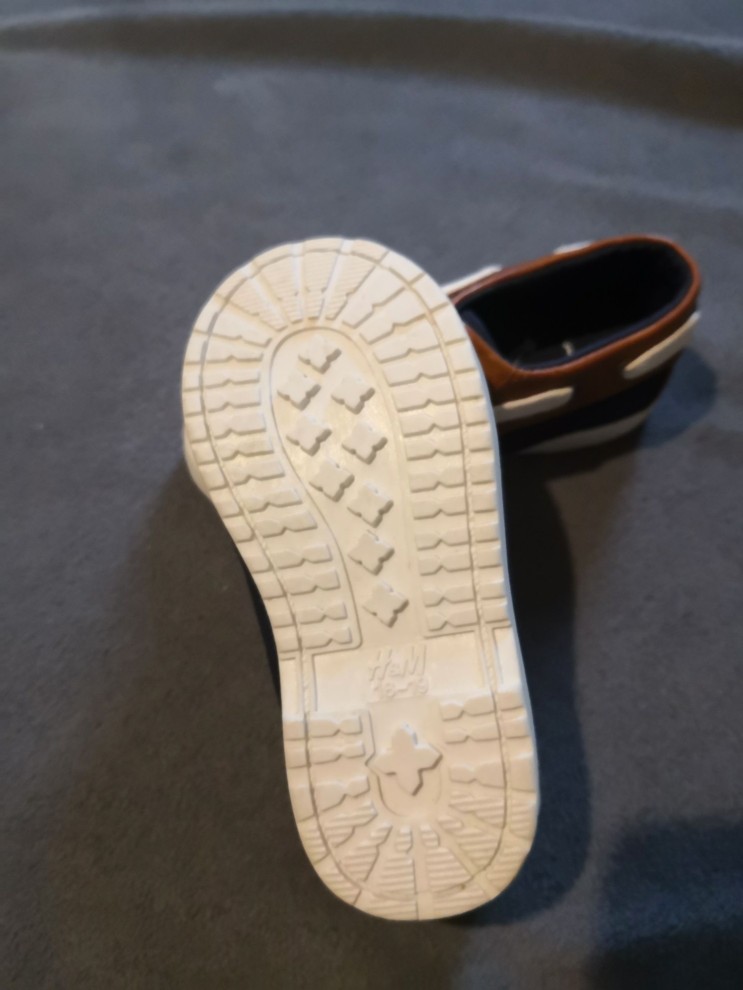 Pantofi mocasini h&m mărimea 18-19 noi fără eticheta