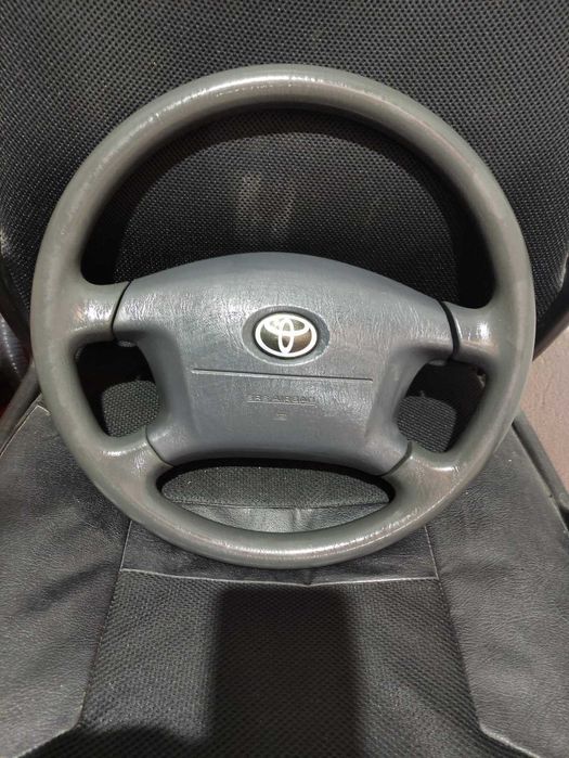 Тойота корола 2001 г. 1.4 на части