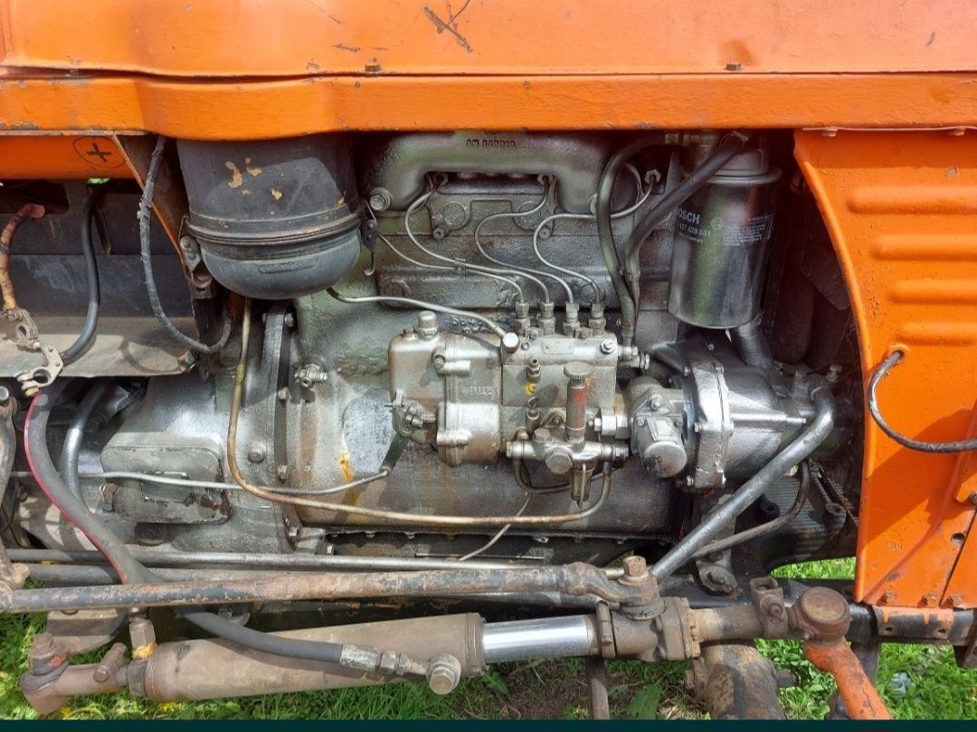 servo si pompă de tractor om 513