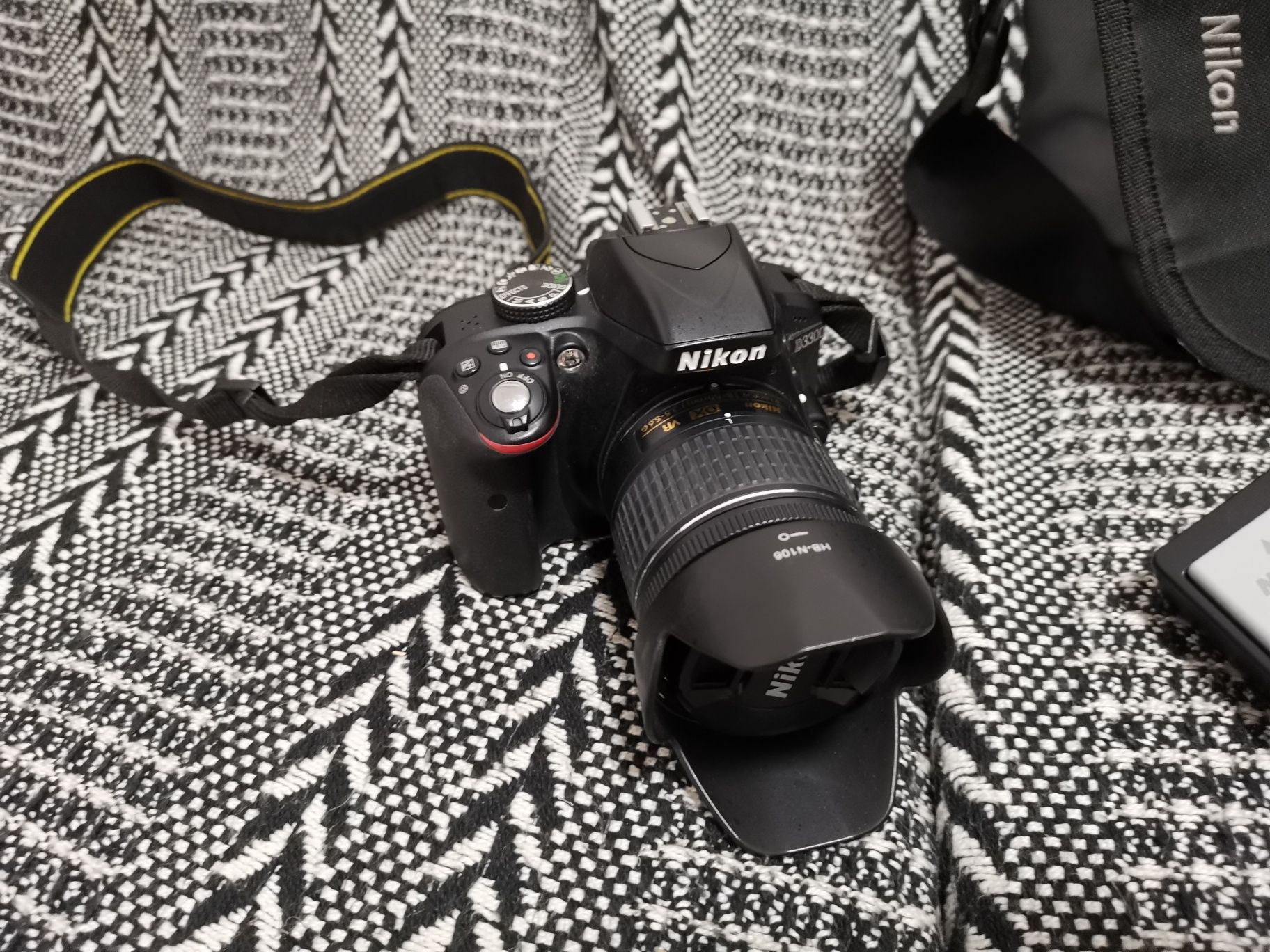 Nikon D3300 obiectiv 18-55 mm