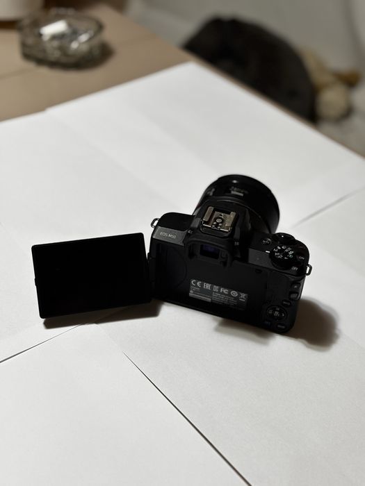 Canon M50 full box +obiectiv +adaptor