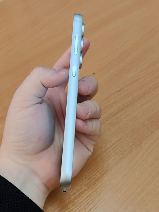 Самсунг с23 фе продам по запчастям (рабочий телефон)