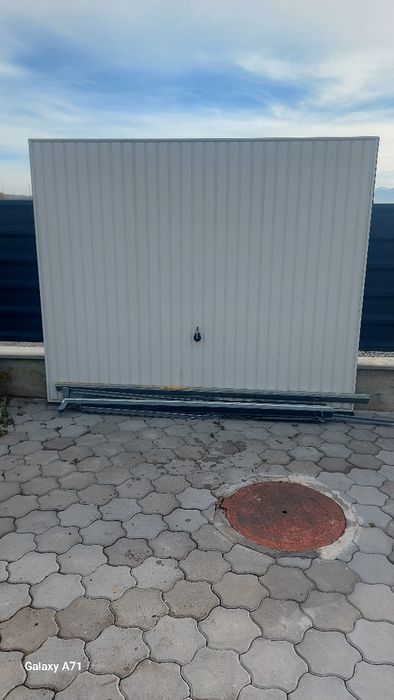 Usa garaj basculanta