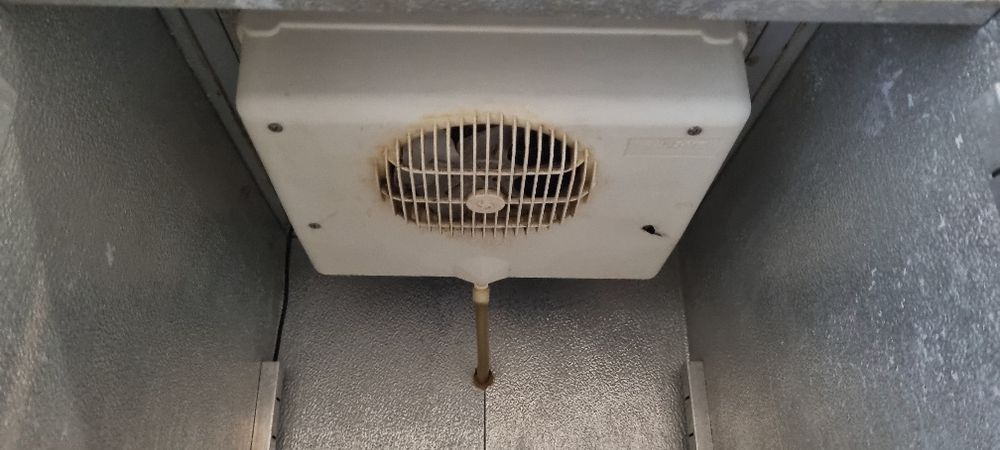 Професионален плюсов хладилник COOL