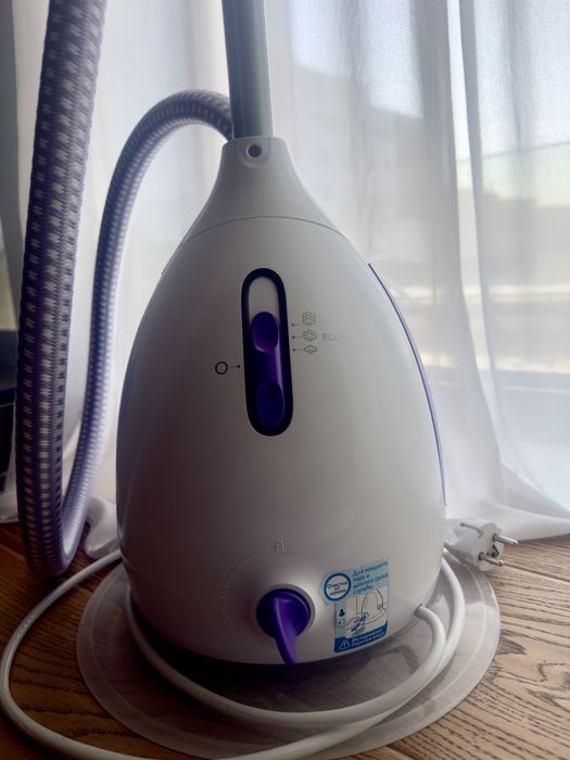 Aparat de calcat vertical cu abur Philips GC536/35
