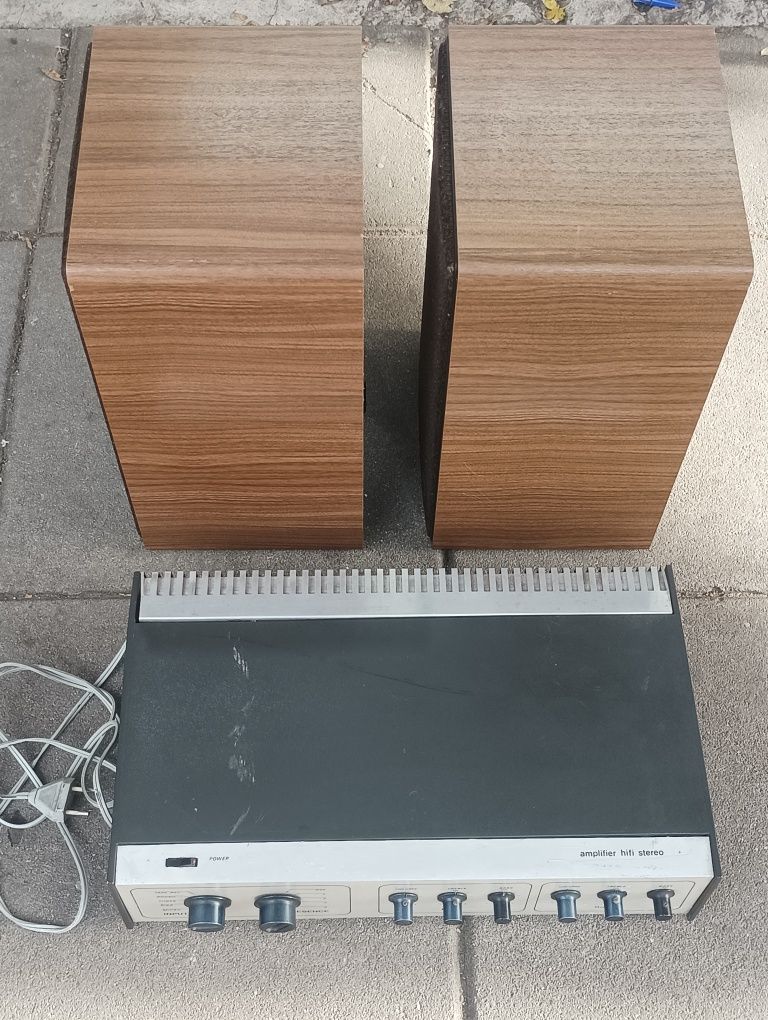 Професионални колони с усилвател GRUNDIG, SUPER HIFI Box 550.