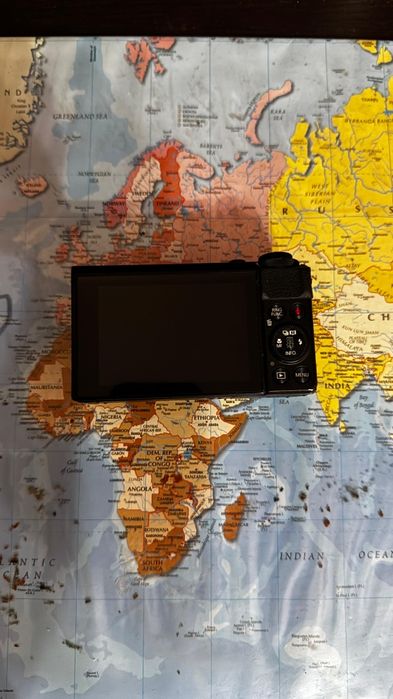 Canon G7X Mark II ca nou + 4 baterii