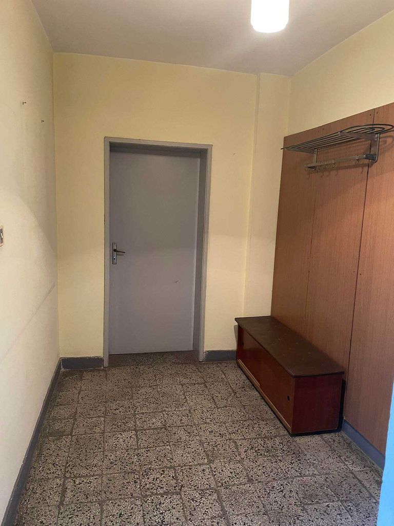 Продава се Двустаен апартамент в Пловдив, Въстанически - 82 кв.м за 1464 €/кв.м - Снимка #1