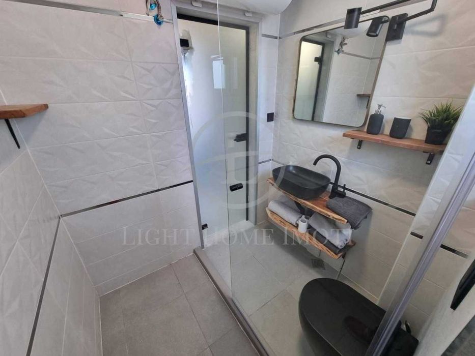 Продава се Тристаен апартамент в Пловдив, Каменица 1 - 120 кв.м за 2742 €/кв.м - Снимка #14