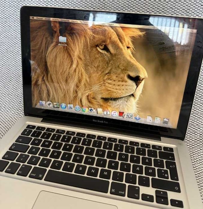 Лаптоп MacBook Pro i5 SSD