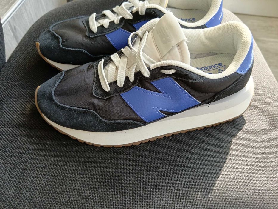 Маратонки New balance 37.5 номер