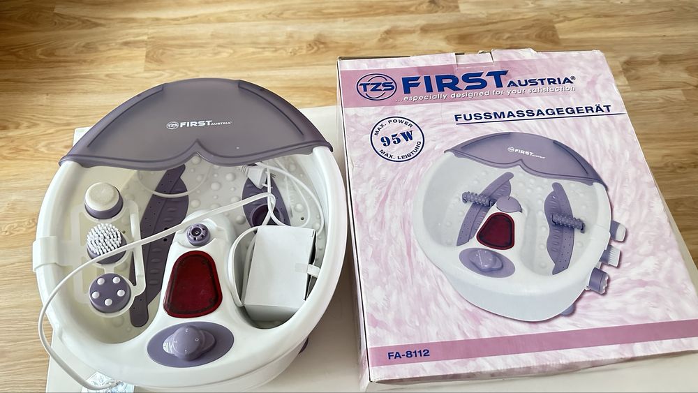 Массажёр для ног. Изготовитель Гонконг КНР.