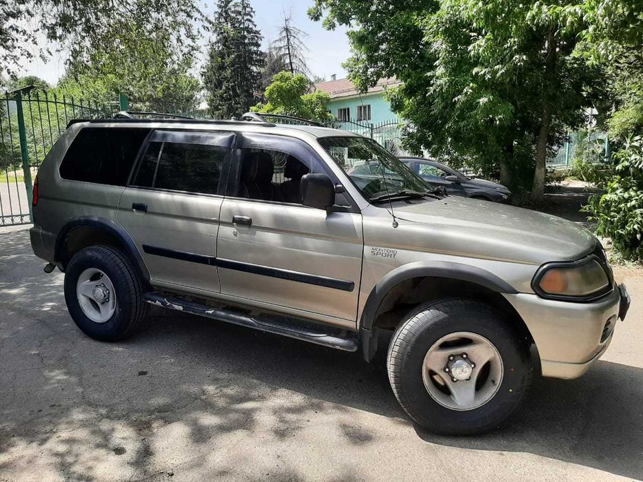 Продам — Mitsubishi Montero, 2000 г.в.