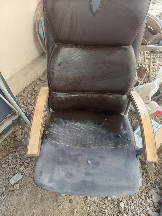 Кресло офисное б/у