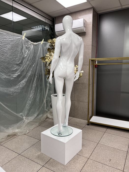 Манекени най-високо качество